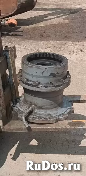 Редуктор поворота Hitachi ex 300-5 изображение 5
