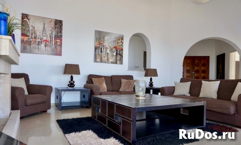 Шикарная 5-спальная вилла с панорамным видом в районе Пафоса-Кипр изображение 7