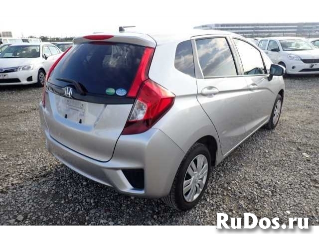 Хэтчбек Honda Fit кузов GK4 модификация 13G F Package 4wd гв 2015 фотка