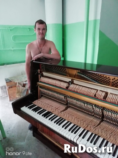 Доставка, спуск и подъем пианино фото