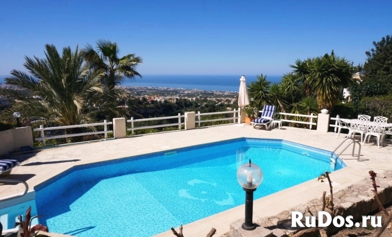 Вилла с видом на море на просторном участке в районе Пафоса-Кипр изображение 5