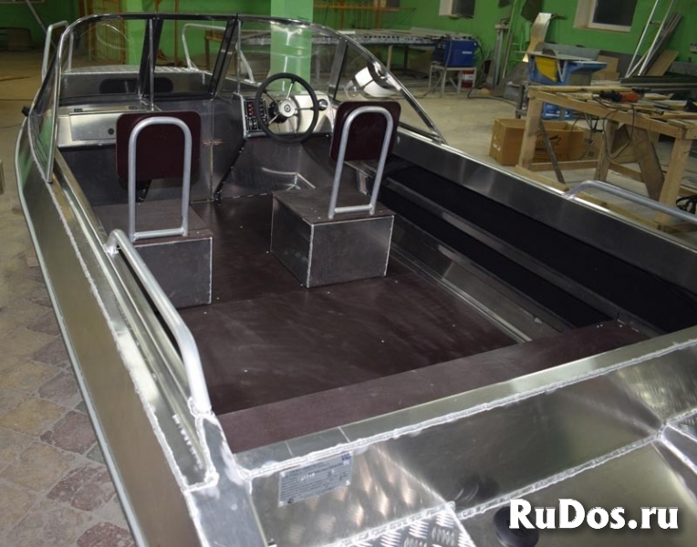 Купить лодку (катер) Неман-500 DC (без покраски) изображение 4