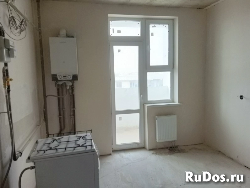 Продаю 2-к. квартиру 91.35  кв.м.  г .Евпатория Крым изображение 3