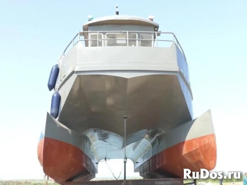 Водолазный бот, Стальной катамаран. 25 метров изображение 3