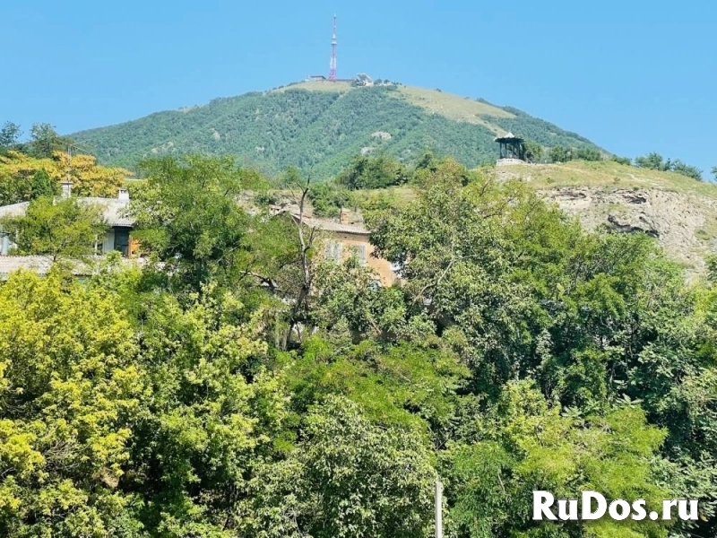 Продам 4 комнатную квартиру 180 м2 фотка