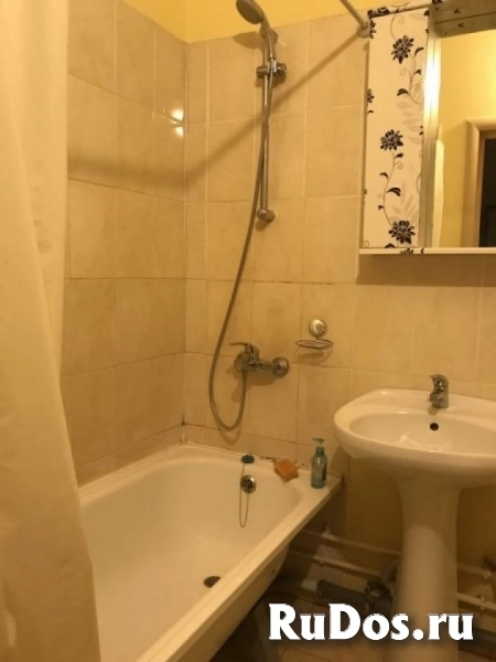 Квартира на длительный срок в хорошем доме изображение 5