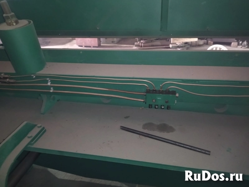 Продам гильотина СТД 9А рубит 6х2500мм, механическая муфта изображение 4