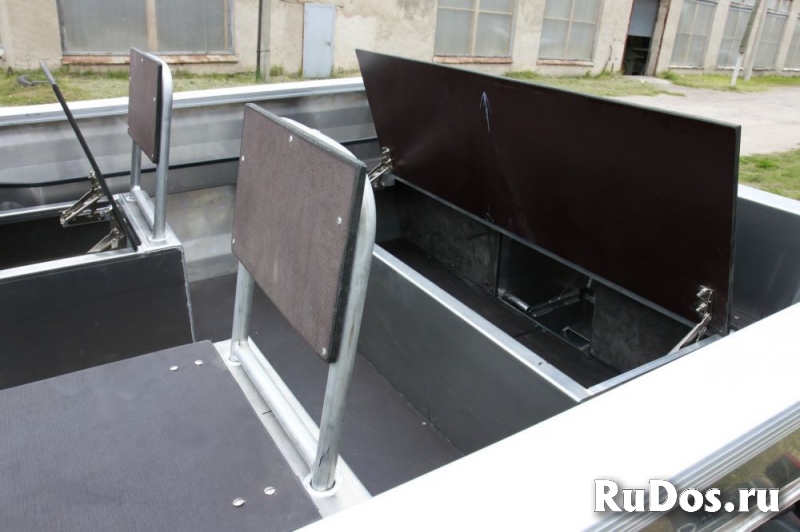 Купить лодку (катер) Bester-390DC изображение 6