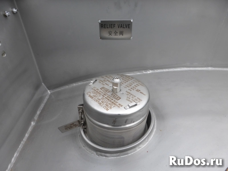 Танк-контейнер тип Т11 объём 21м3 для перевозки компонентов эмульсионных взрывчатых веществ, новый. изображение 5