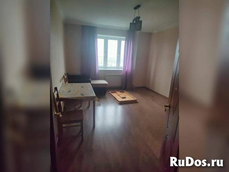 Продам 1 комнатную квартиру 40 м2 фото