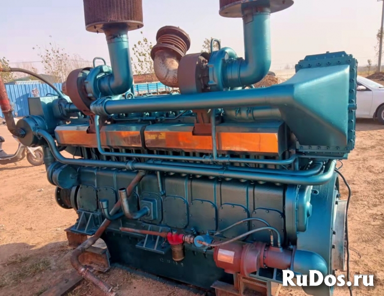 Судовой двигатель б/у Weichai 8170 фотка