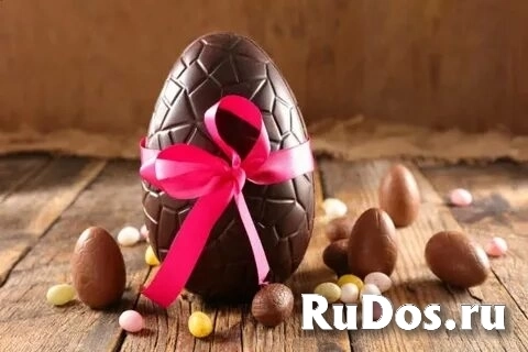 Упаковщица на шоколадную фабрику фото