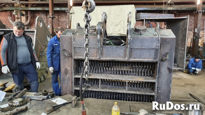 Износостойкие просеивающие ковши в наличии фото