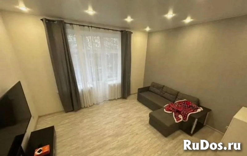 Продам 2 комнатную квартиру 61.1 м2 изображение 3