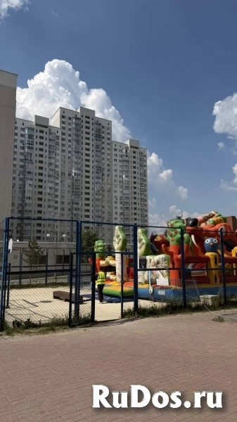 Продам 2 комнатную квартиру 70 м2 изображение 3