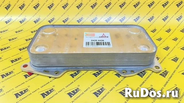 Радиатор масляный (охладитель) DEUTZ 04254426 изображение 6
