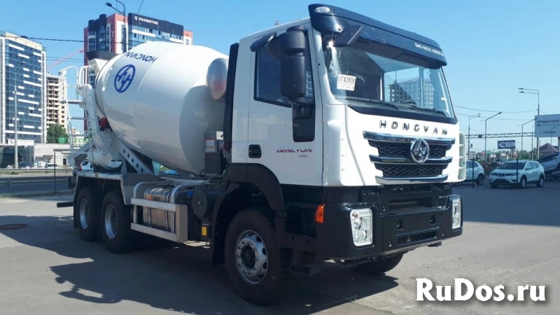 Автобетоносмеситель Hongyan SAIC-Iveco, 6х4, Euro V, объём 10 м3 изображение 6