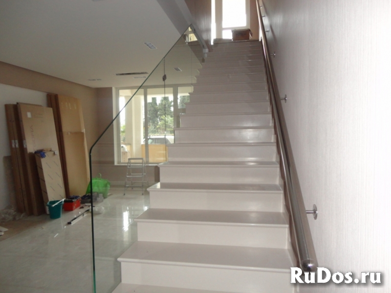 Ограждение лестниц изображение 4