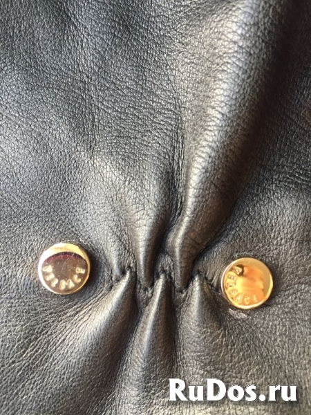 Перчатки новые versace италия кожа черные мех лиса песец двойной изображение 3