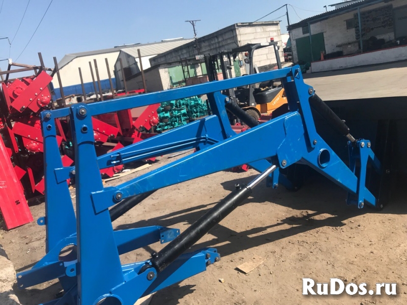 Погрузчик фронтальный ПКУ-08 КУН -10 фотка