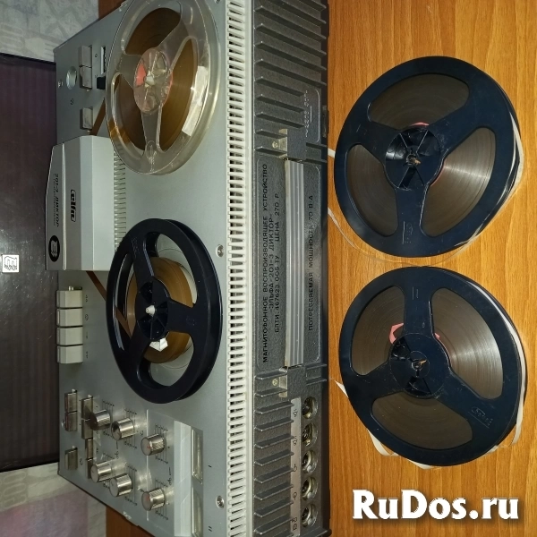 Катушечный магнитофон эльфа201-3. фотка