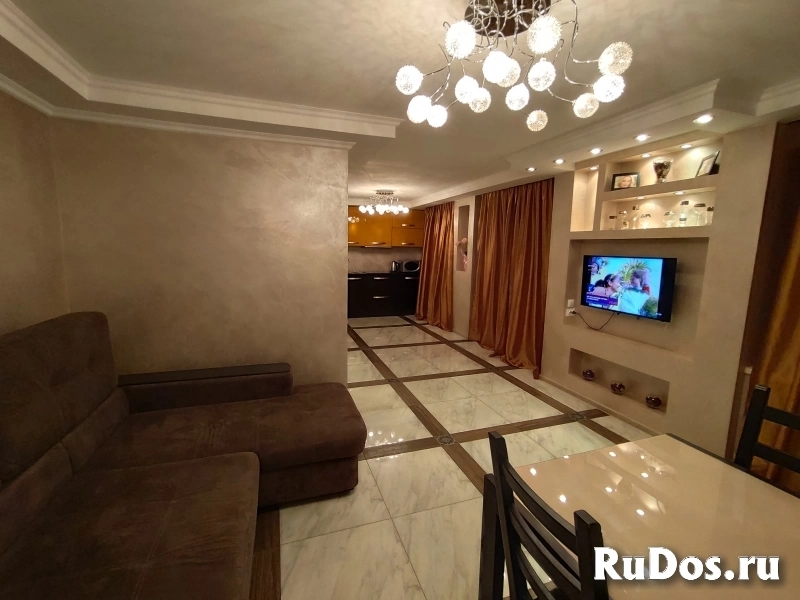 Двухкомнатная квартира-студия 68 м2 изображение 12