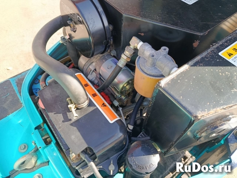 Японский мини-экскаватор Kubota K-005 фотка