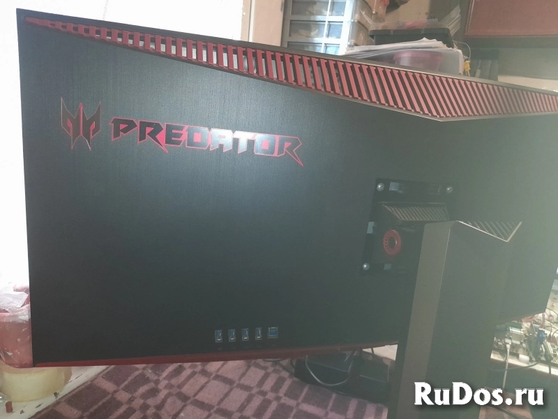 Огромный Acer Predator Z35 изображение 5