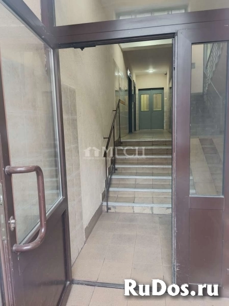 Продам 1 комнатную квартиру 38 м2 изображение 3