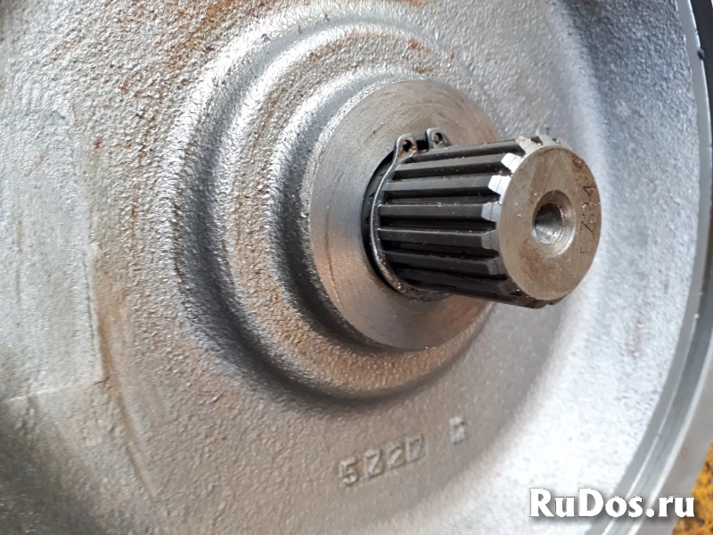 Гидромотор поворота Hitachi 4610138 изображение 3