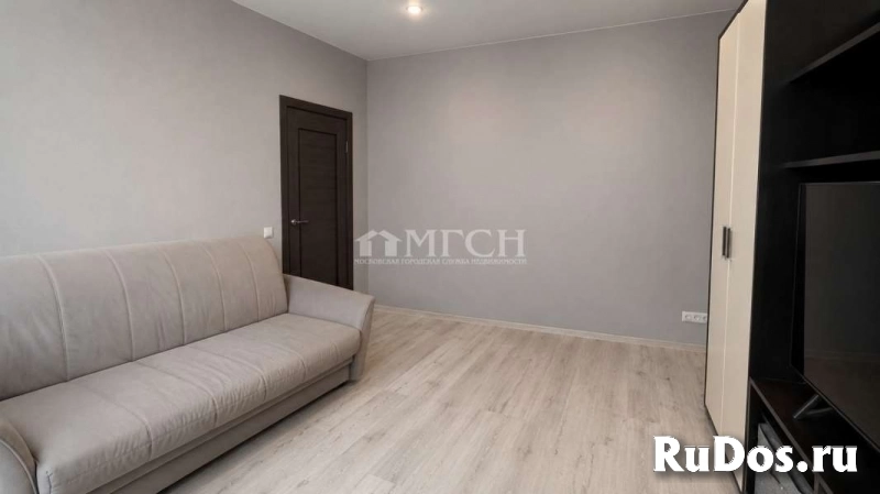 Продам 1 комнатную квартиру 34.4 м2 фотка