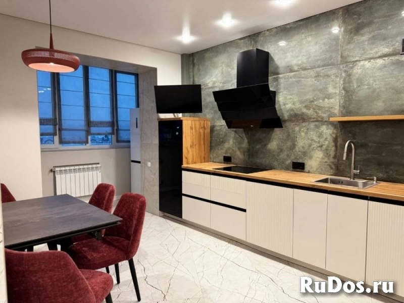 Продам 1 комнатную квартиру 48 м2 фото