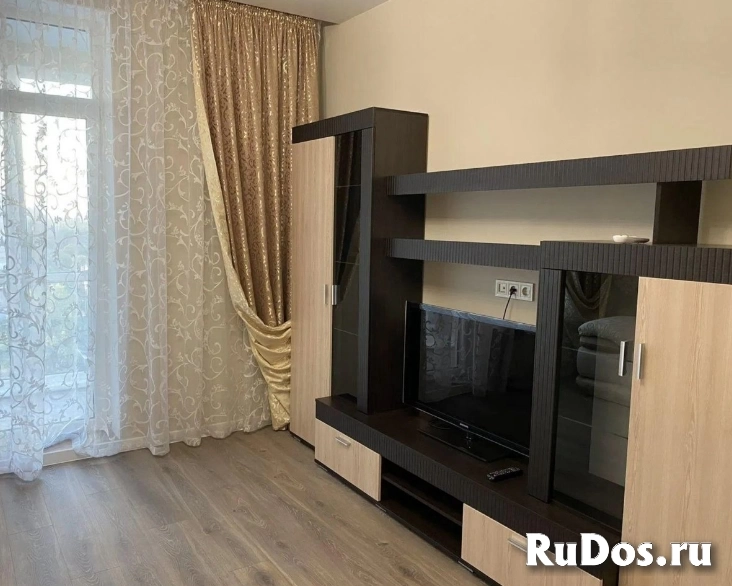 Сдается однокомнатная квартира, рассматриваем всех платежеспобных, даже студентов. фото