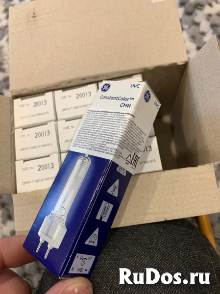 Лампа металлогалогенная СМН 70W/T/UVC/U/942 G12-GE изображение 3