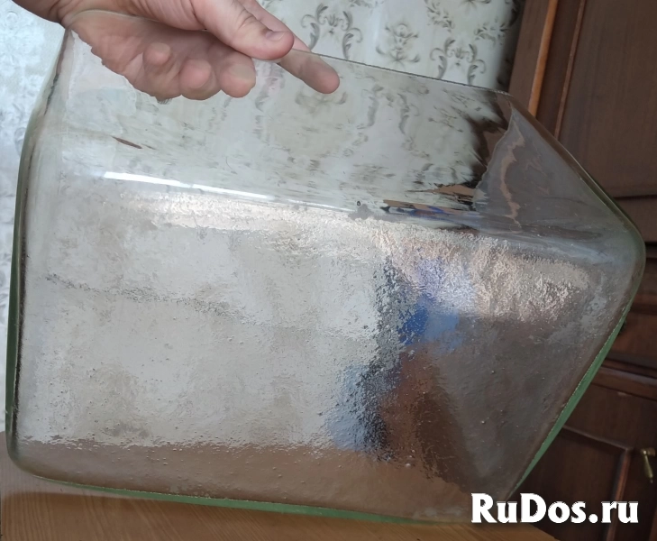 Полностью стеклянный аквариум (сплошной) объемом 11 литров изображение 4