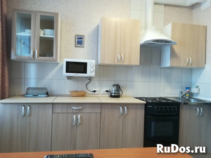 сдам 1 ком. кв.38 кв/м русской семейной паре или девушке изображение 5