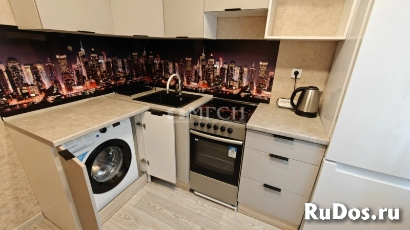 Продам 2 комнатную квартиру 45.2 м2 изображение 4