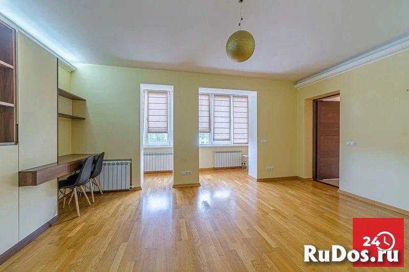 Продам 3 комнатную квартиру 139 м2 изображение 3