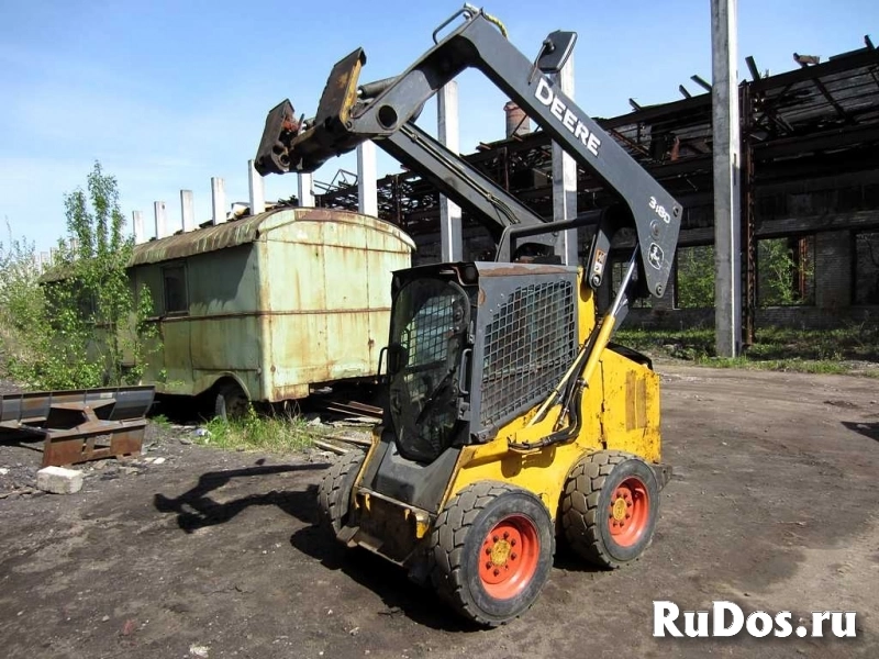 Минипогрузчик John Deere 318, 2012 г, 2 шт . изображение 3
