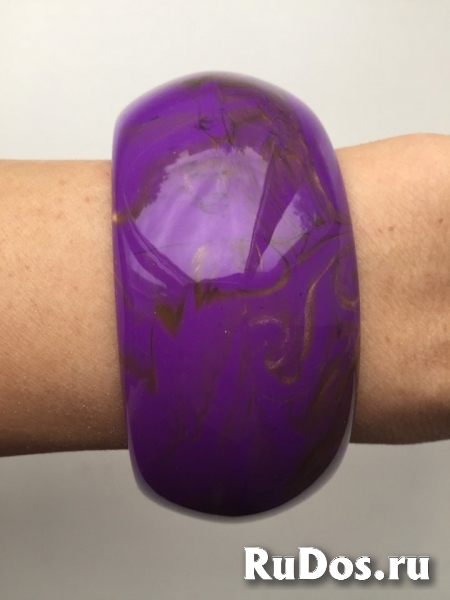 Браслет новый сиреневый фиолетовый золото женский пластик бижутер изображение 6