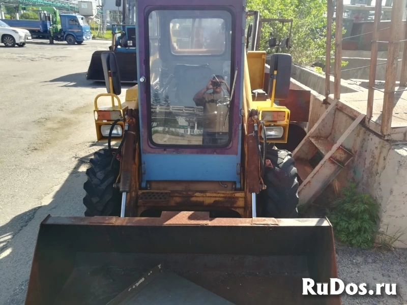 Многоцелевая коммунально-строительная машина МКСМ-800Н 2014 г.в., Томск изображение 3