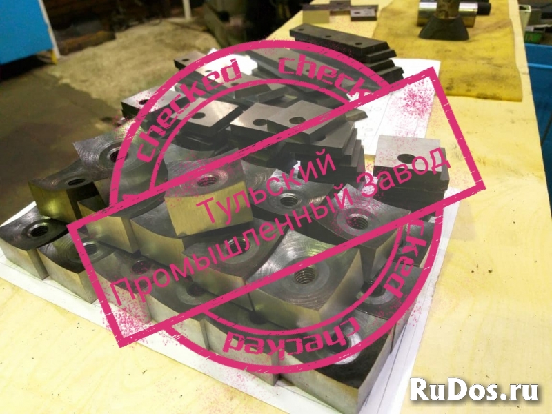 Производим ножи для шредеров измельчителей 40 40 25мм с резьбой М фото