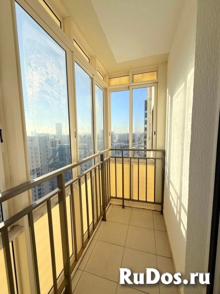 Продам 2 комнатную квартиру 56.5 м2 изображение 9