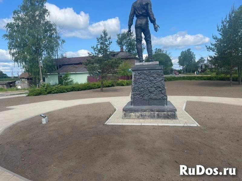 Укладка тротуарной плитки благоустройство озеленение фотка