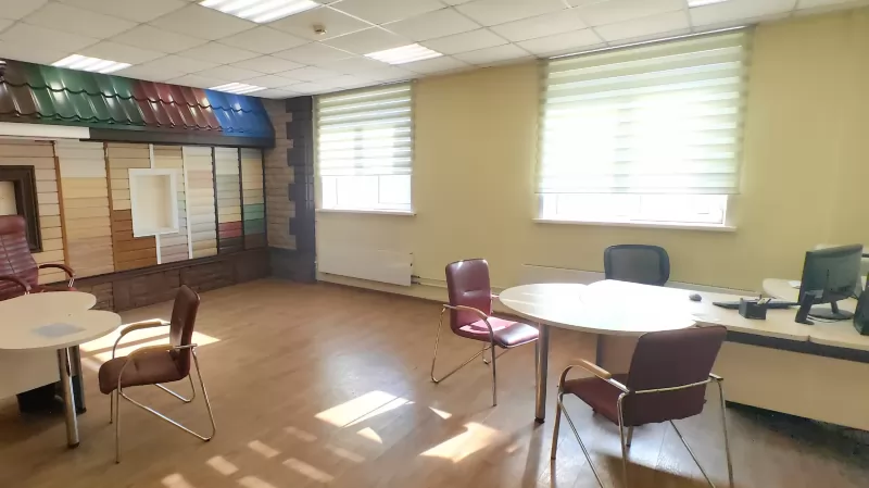 Офис 38,4 м² с мебелью и оргтехникой на Калинина изображение 5