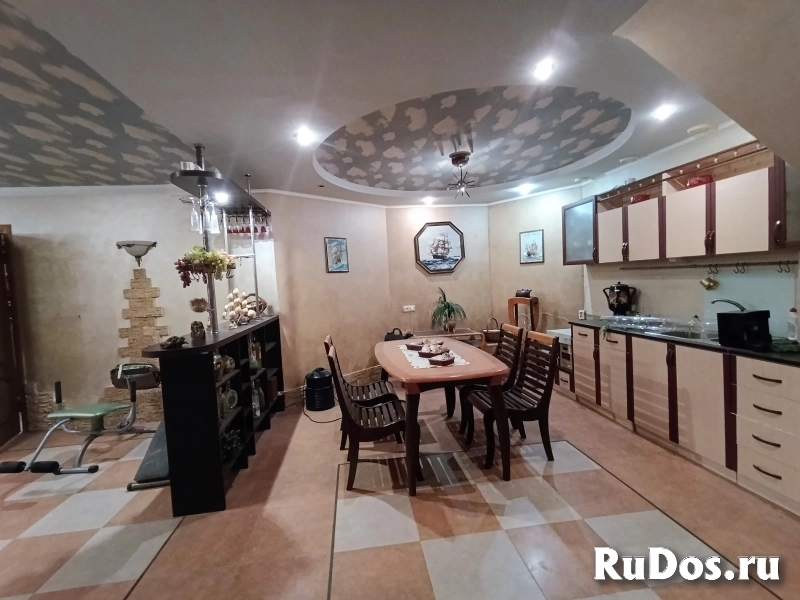 Роскошный дом с 5ю спальнями, бассейном, сауной изображение 11