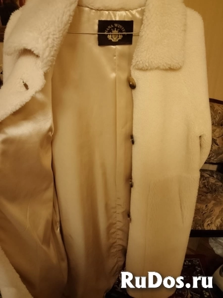Зимняя шуба из овечьей шерсти изображение 3