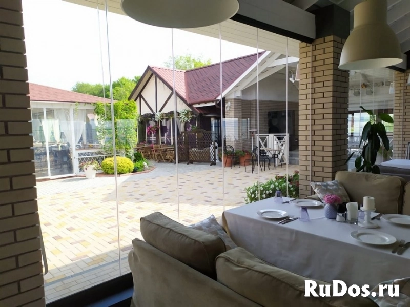 Безрамное остекление веранд, террас и беседок от компании Glass Master! фотка