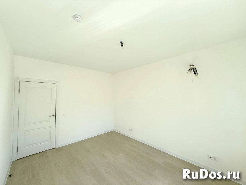 Продам 2 комнатную квартиру 55.5 м2 изображение 5