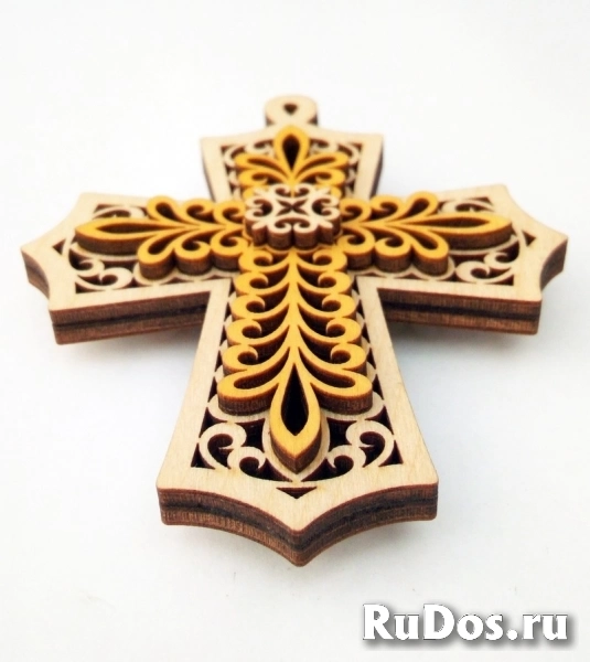 Крест декоративный на присоске фотка